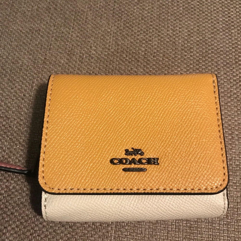 Coach Wallet - Picture 2 of 7